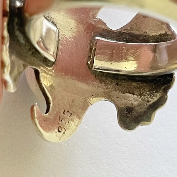 Sterling silver moonstone thunderbird ring - Picture 4 of 10